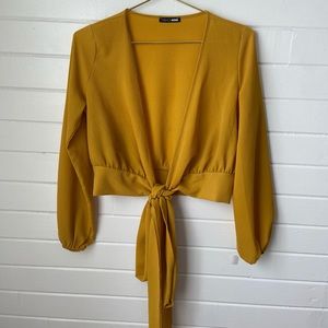Open V-neck wrap around long sleeve crop blouse